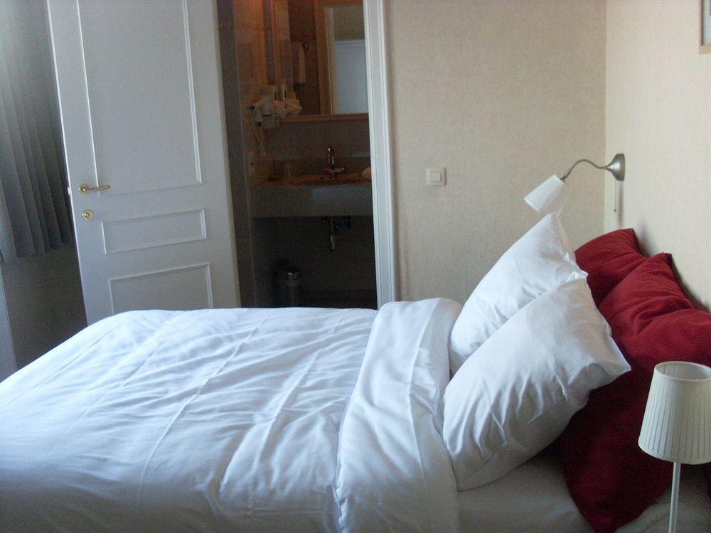 Hotel Amfora 3*